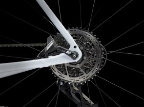 ποδηλατο-trek-checkpoint-alr-5-plasma-grey-pearl-2025-7