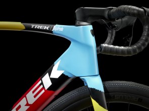ποδηλατο-trek-domane-slr-7-axs-matte-trek-black-2025-4