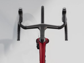 ποδηλατο-trek-madone-slr-7-axs-gen-8-carbon-red-smoke-2025-3
