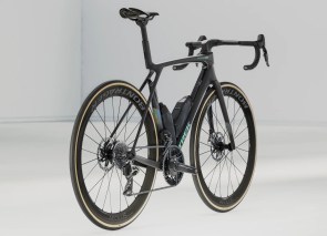 ποδηλατο-trek-madone-slr-9-axs-gen-8-matte-carbon-smoke-prismatic-pearl-2025-2