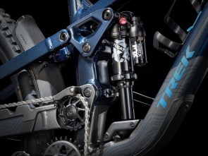 ποδηλατο-trek-slash-8-gen-6-marianas-blue-2025-6