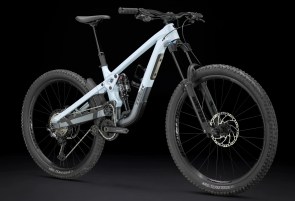 ποδηλατο-trek-slash-8-gen-6-plasma-grey-pearl-2025-2